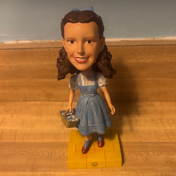 Dorothy Bobblehead Figurine - Blue and Yellow - Picture 1 of 1